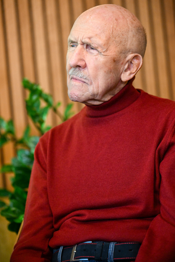 Petr Nárožný na křtu nové knihy Libuše Švormové.