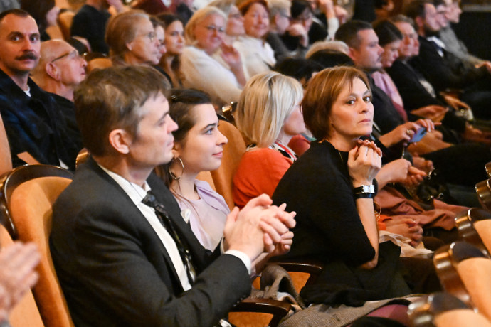 Maminka Josefa Trojana s rodinou.