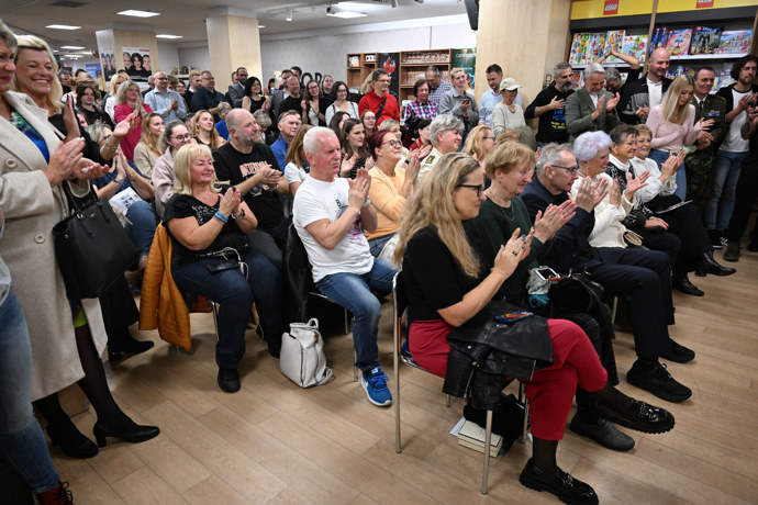 Křest knihy Martina Moravce a Heleny Sovákové – Plukovnice lidských duší.