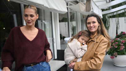FOTO: Malá Zoe v náručí své maminky Michaely Štoudkové.