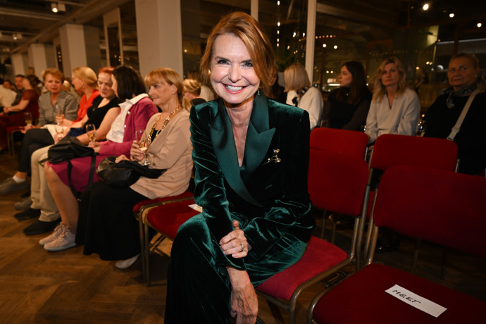 Vyrazila jako host na módní přehlídku návrhářky Jaroslavy Procházkové. 