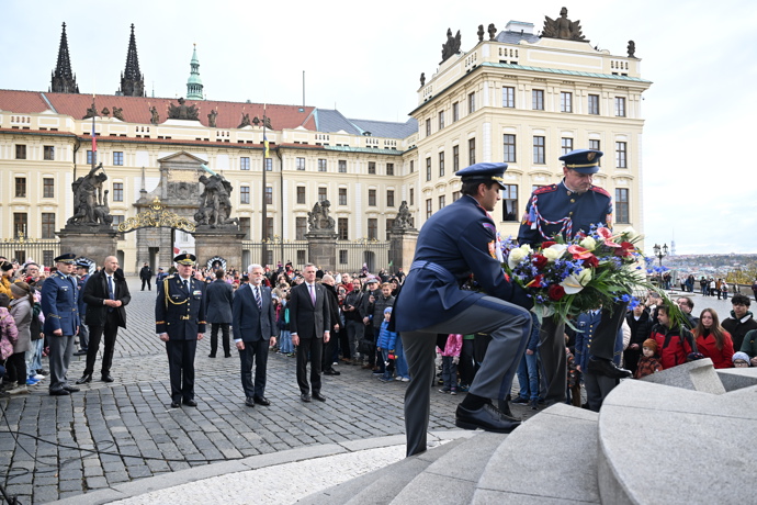 Prezident Petr Pavel uctil památku T. G. Masaryka.