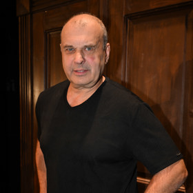 Herec Petr Rychlý na tiskové konferenci.