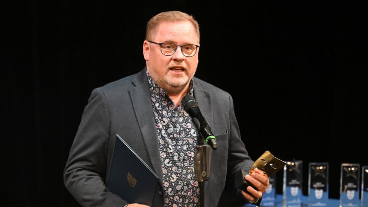 Václav Kopta vystupoval na pódiu.