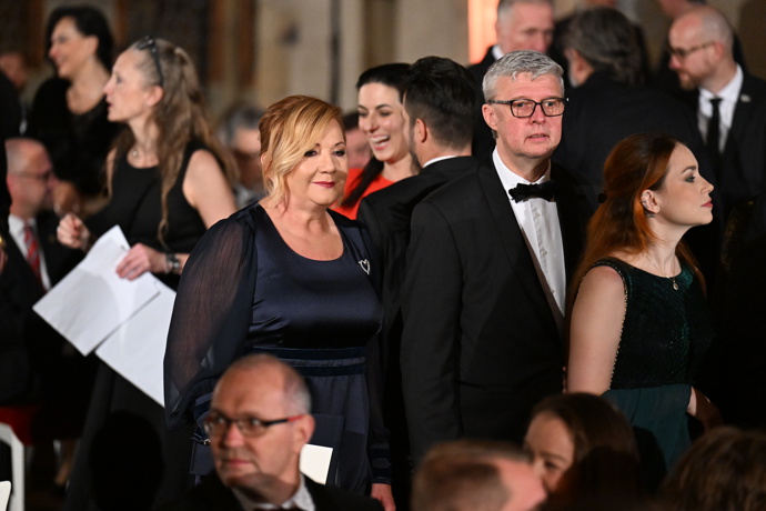 Nechyběla Alena Schillerová.