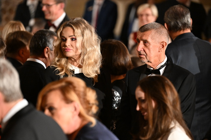Andrej Babiš s Monikou Babišovou ve Vladislavském sále.