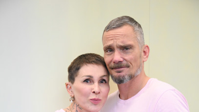 FOTO: Kaira má s partnerem podcast.