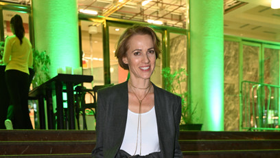FOTO: Herečka Petra Bučková na premiéře seriálu Štěstíčku naproti.