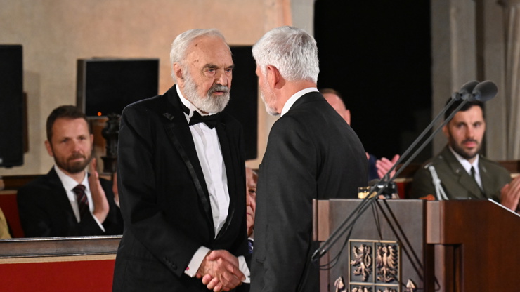 Metálu se dočkal i Zdeněk Svěrák. 