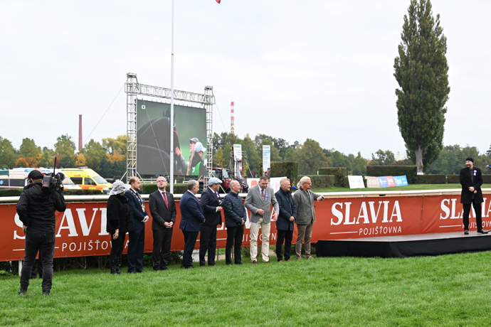 Velká pardubická 2025.