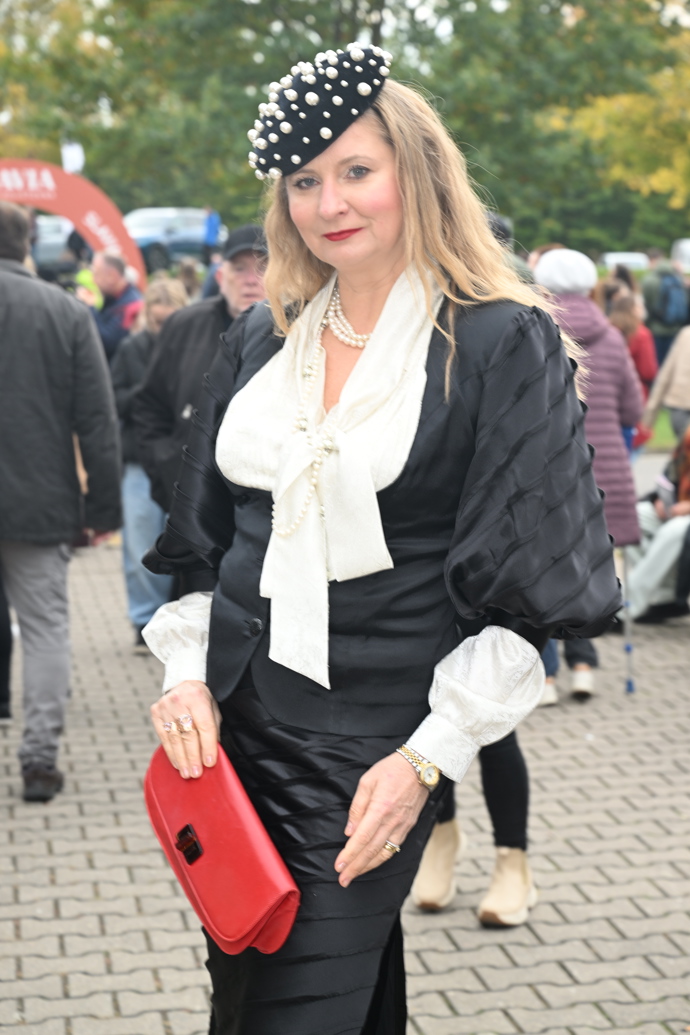Velká pardubická 2025 je očekávanou událostí. 
