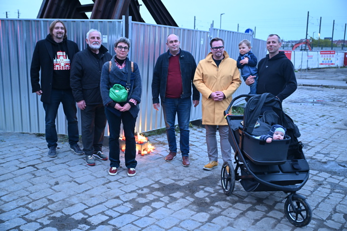 Demonstrace proti Filipu Turkovi. 