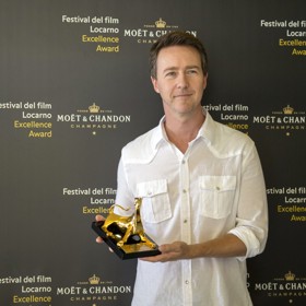 Herec Edward Norton měl skvěle rozjetou kariéru, mluvilo se o něm jako o druhém Leonardu DiCapriovi. Kvůli komplikované povaze ale upadl v nemilost kolegů i chlebodárců.