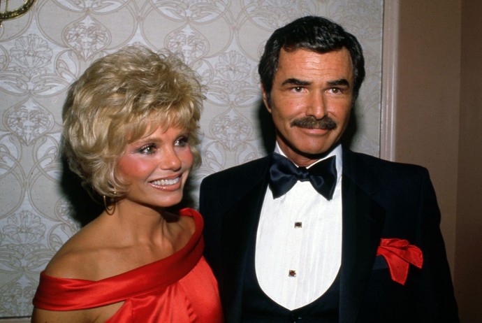 Sto milionů vydělal a sto utratil. Takový byl život fešáka Burta Reynoldse. Kníratý herec nikdy nezastíral, že financím nerozumí - pořídil si několik nemovitostí, soukromých tryskáčů a na 150 koní. Neuvážené utrácení ho dostalo do finanční tísně, kterou ještě podtrhl rozvod s exmanželkou Loni Anderson (na snímku).