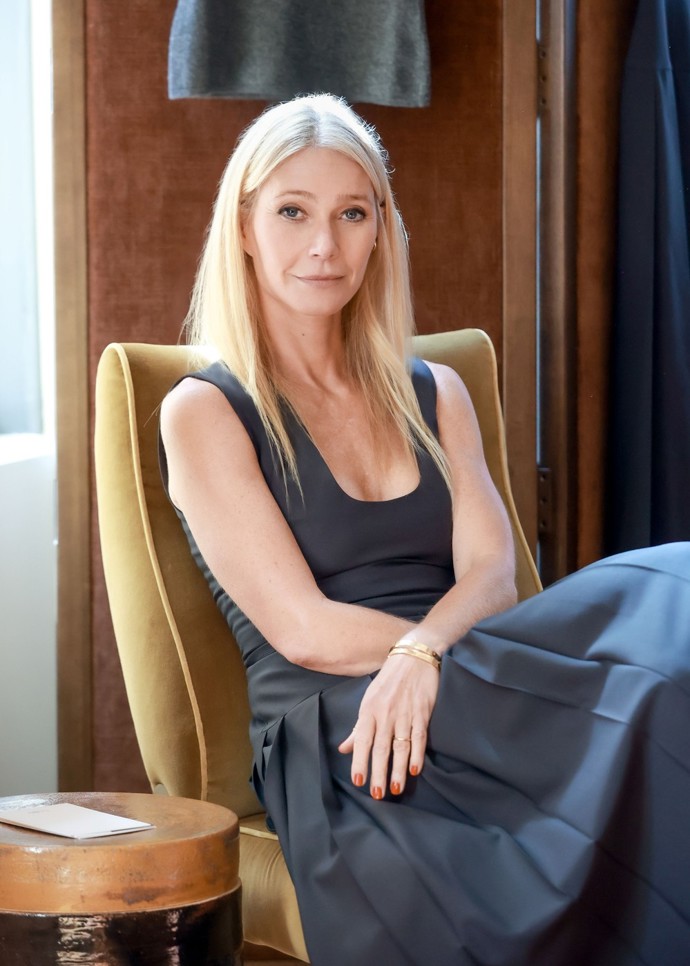 Na praktiky Gwyneth, která se z herectví pomalu stáhla (ani moc nemusíme přemýšlet proč), si nyní stěžují její zaměstnanci ve firmě Goop.