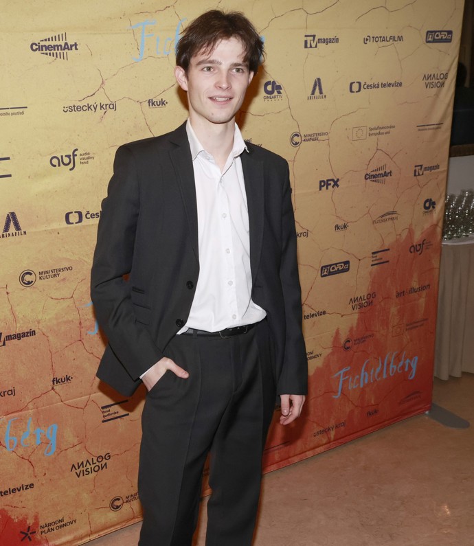 Jan Dlouhý jde ve stopách svého otce.