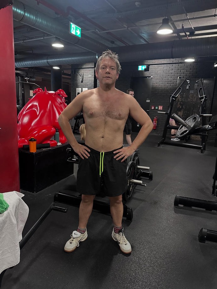 Matěj Ruppert shodil 15 kilogramů. 