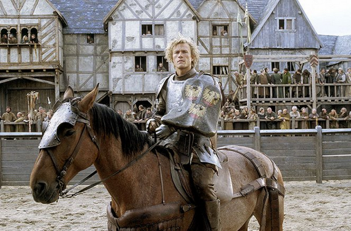 Příběh rytíře: Neurozený William Thatcher, kterého ve filmu představuje Heath Ledger, sní už od dětství o tom, že se stane rytířem.