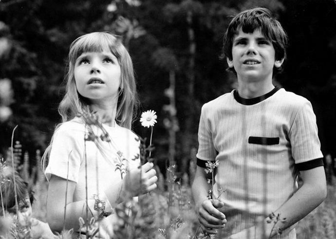 Jiří Procházka (na snímku s Danovou Vávrovou) si své hudební party nazpíval sám.