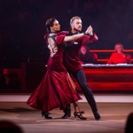 A také sametové rudé tango.