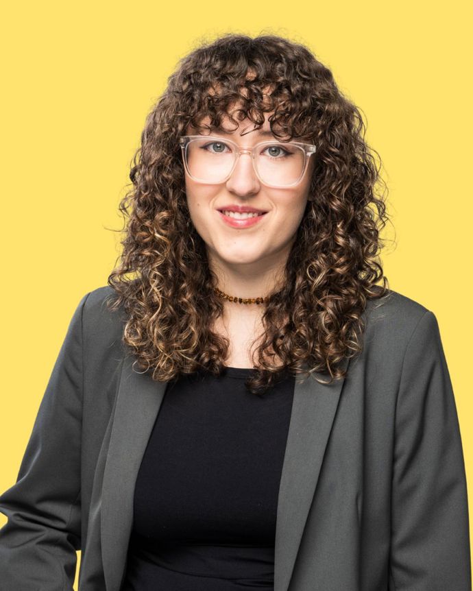 Nejmladší poslankyně současné Poslanecké sněmovny a zástupkyně STAN Julie Smejkalová.