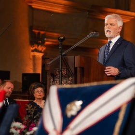 Prezident Petr Pavel rozdá večer ve Vladislavském sále Pražského hradu již potřetí státní vyznamenání.