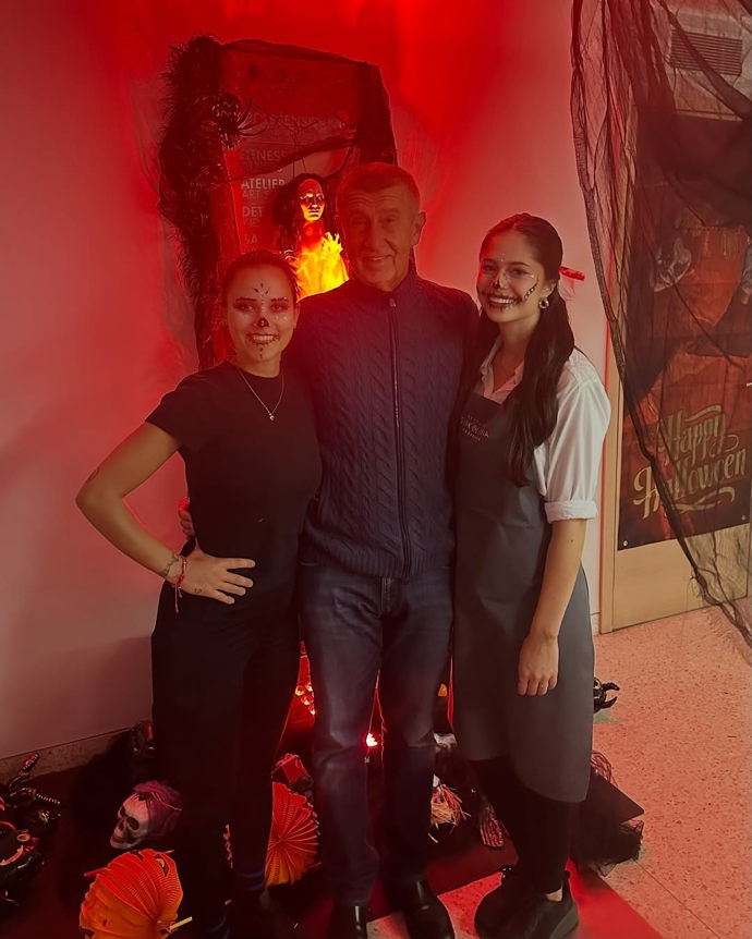 Andrej Babiš vyrazil na party.