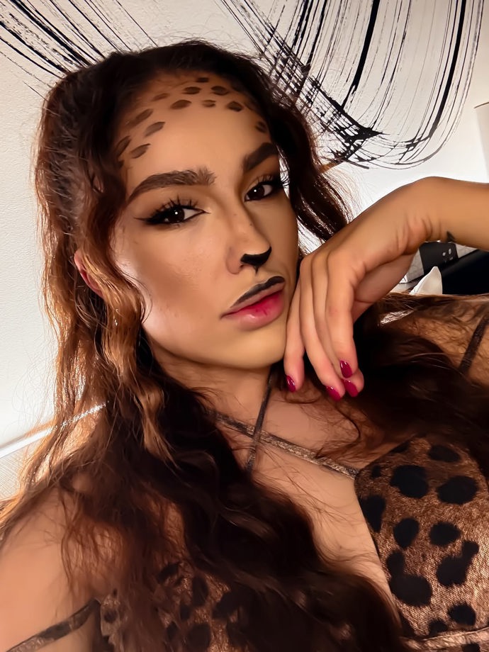 Christina Marinetti a její kostým.