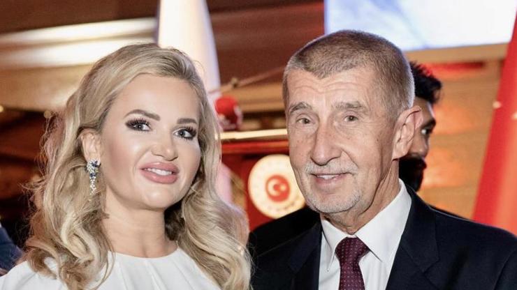 Monika Babišová svým outfitem zabodovala.