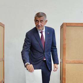 Andrej Babiš byl volit.