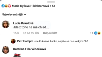 FOTO: Lidé v komentáří Chlada nešetřili.