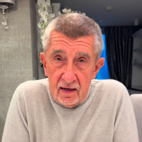 Andrej Babiš oznámil rozdělení vlády.