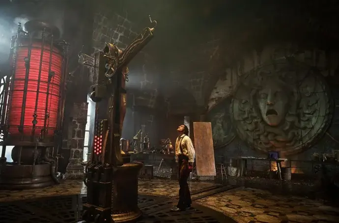 Frankenstein od Guillerma del Tora.