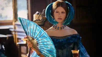 FOTO: Mia Goth ve filmu Frankenstein od Guillerma del Tora.