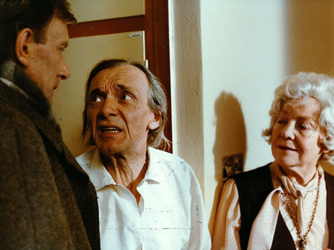 Objevila se ale také například ve filmu Všichni musí být v pyžamu, jejž vysílá FTV Prima.