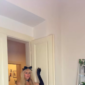 Mariana Prachařová jako Alenka v říši divů