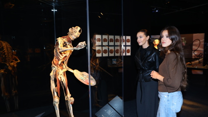 FOTO: Iva Kubelková a Karolína Jirásková.