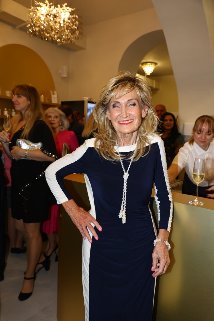 Zuzana Bubílková měla hezké šaty.