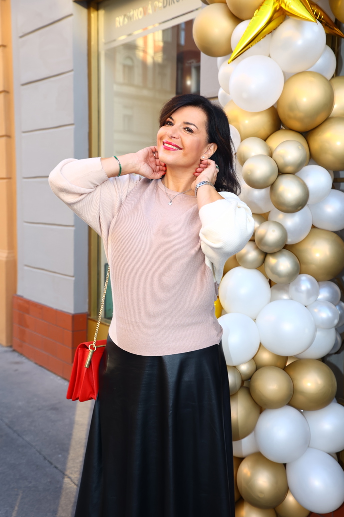 Krásná Andrea Kalivodová.