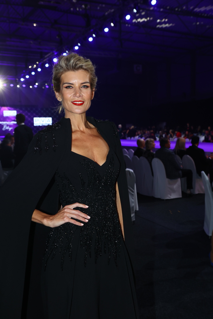 Krásná Iveta Lutovská. 
