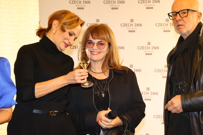 Dorazila i Marta Jandová.