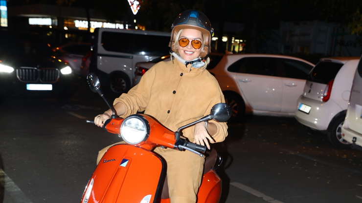 Taťána Kuchařová zbožňuje skútry.