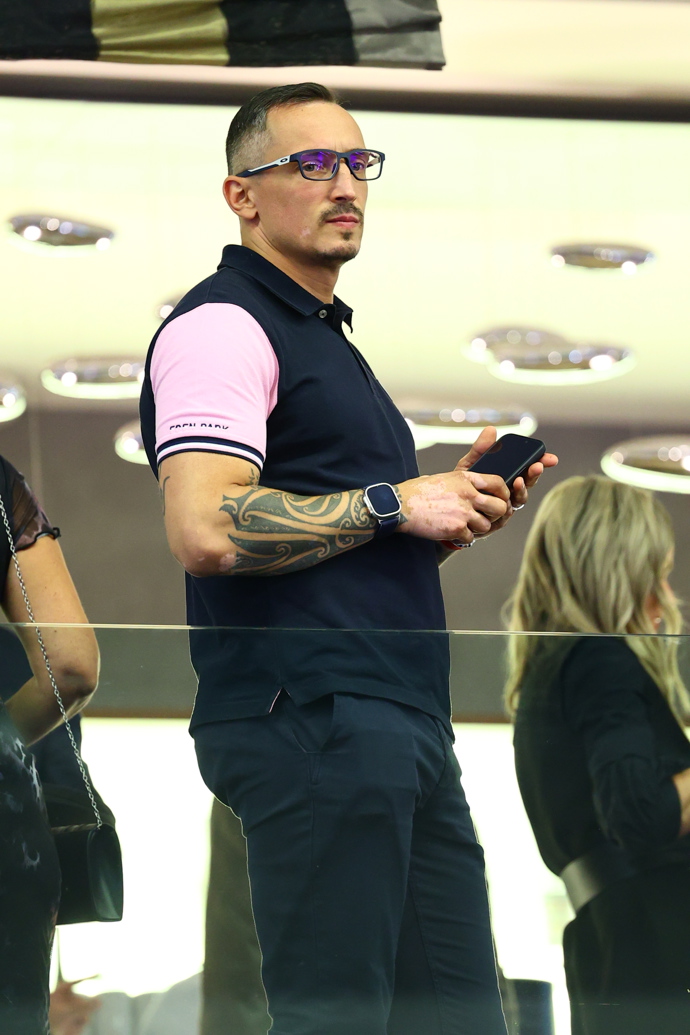 Jaroslav Bžoch ukázal tetování.