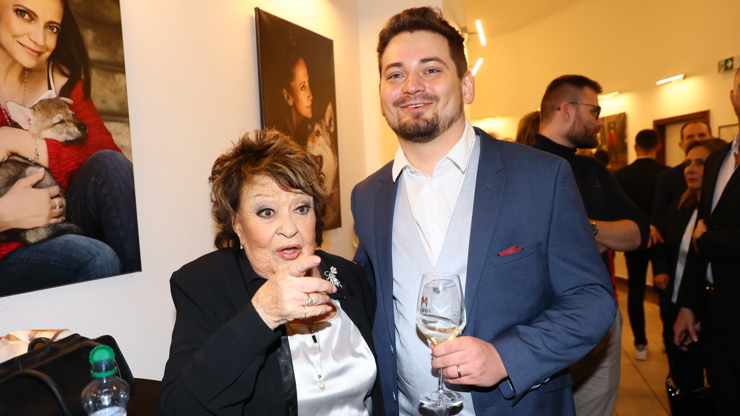 Jiřina Bohdalová s vnukem Vojtěchem Stašem. 