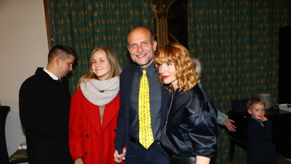 FOTO: Jiří Plohyar s partnerkou a Vicou Kerekes.