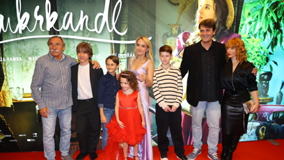 FOTO: Tereza Ramba a další herci z filmu Cukrkandl.