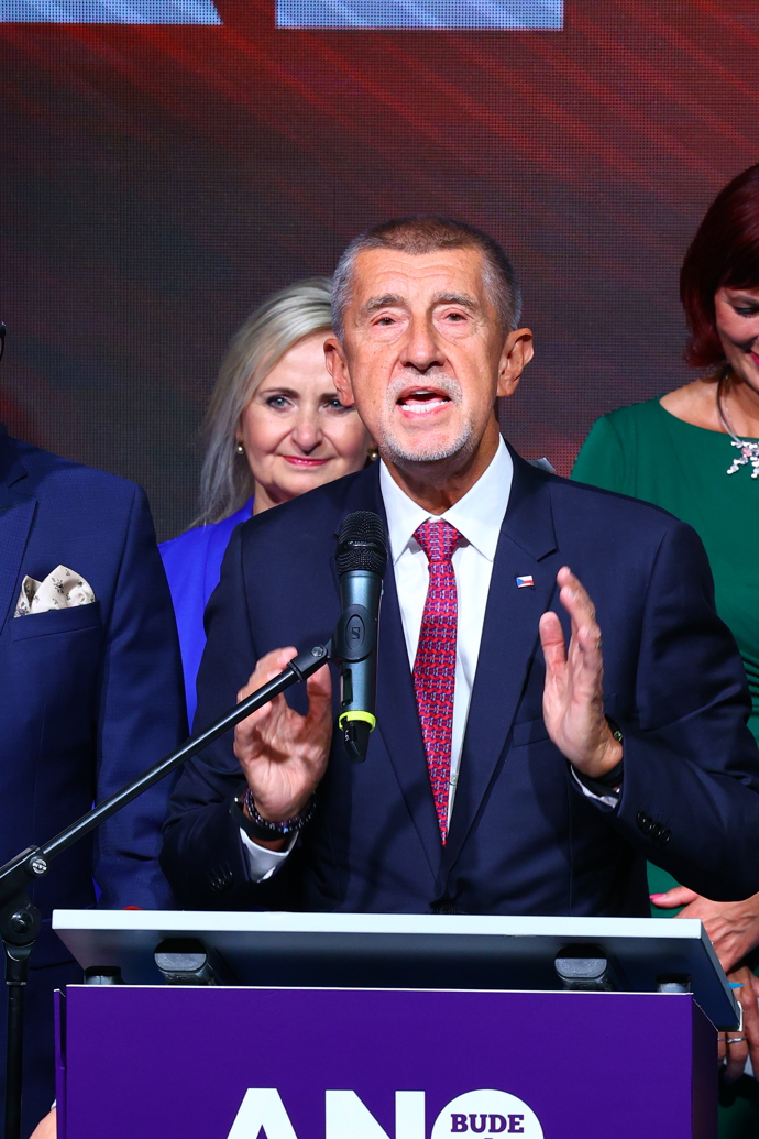 Andrej Babiš během tiskovky.