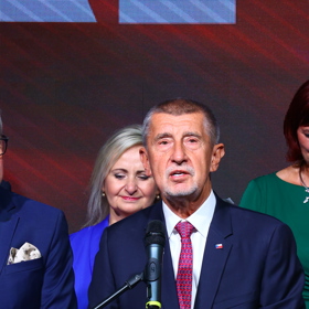 Andrej Babiš během tiskovky.
