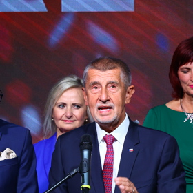 Andrej Babiš se vyjádřil ke kauze kolem Motoristů sobě.
