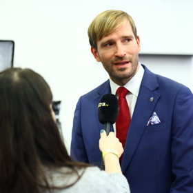Adam Vojtěch během rozhovoru pro eXtra.cz.
